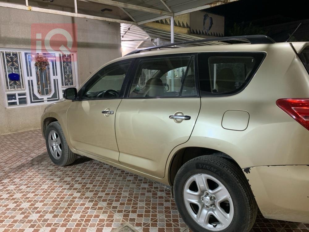 تويوتا راف 4